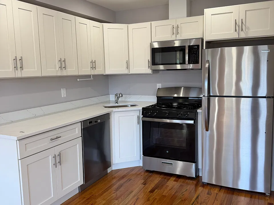 23 Aultman Ave
