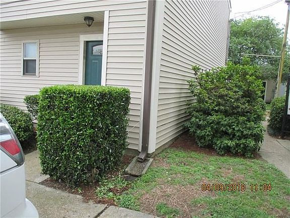 2nd image of 1020 Saint Julien Dr