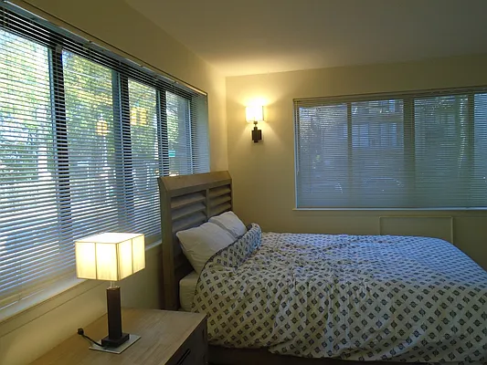 Rented by 18 REALTY | media 7