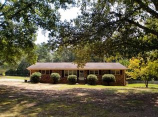 104 Reynolds Rd, Athens, GA 30607
