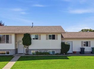 5401 N 58 Avenue Close, Ponoka, AB T4J 1P8