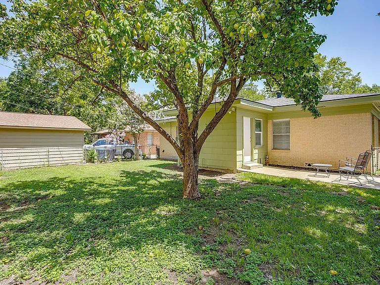 2920 Ryan Place Dr — Photo 13