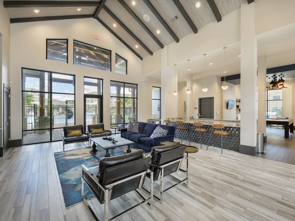 21145 Spring Plaza Dr #4308