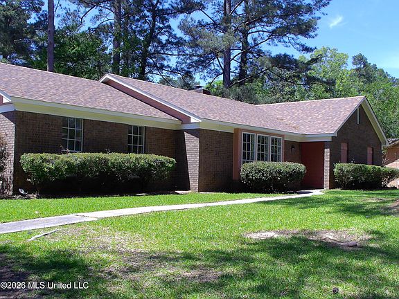 2nd image of 4649 Old Lake Rd