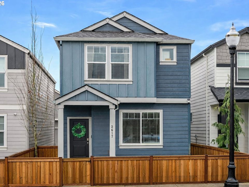 1st image of 2617 NE 115th Pl