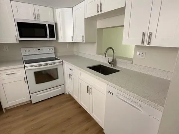 6751 N University Drive #312, Tamarac, FL 33321