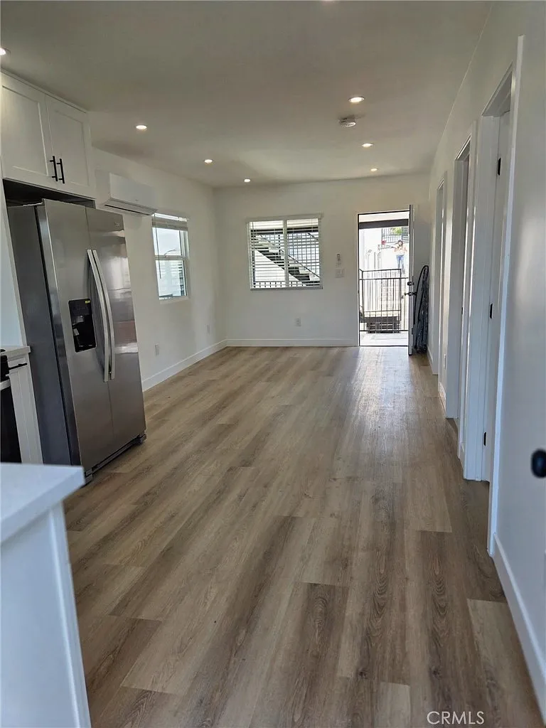 2 bed, 1144 sqft, $3,000 — Photo 4