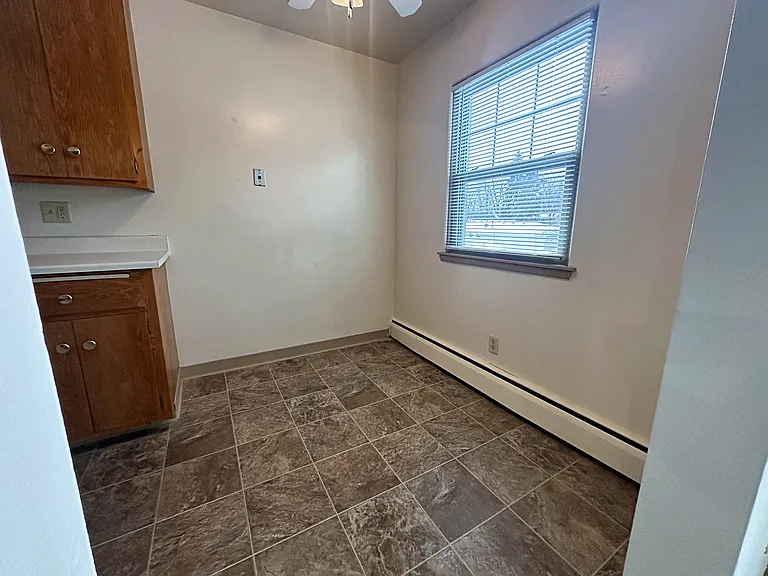 Lexlawn Apartments — Photo 13