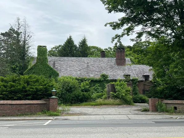 300 Western Ave, Brattleboro, VT 05301