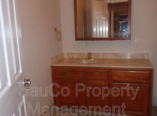 1041 NE 106th Ave, Portland, OR 97220