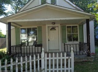 867 Howell St, Sheffield Lake, OH