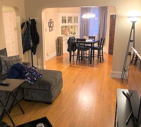 2nd image of 2206 W Berteau Ave APT 2