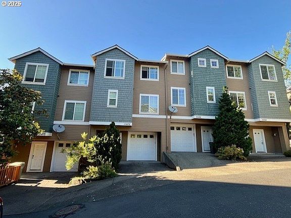 2nd image of 10478 NW Forestview Way