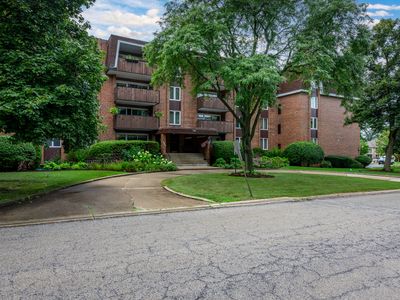 120 S Spruce Ave APT 406, Wood Dale, IL, 60191