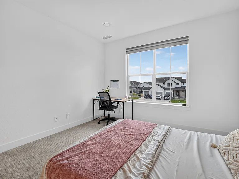 5868 Santa Cruz Point — Photo 49