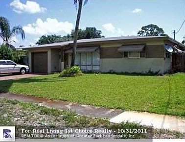 2nd image of 1810 SW 23rd Ter