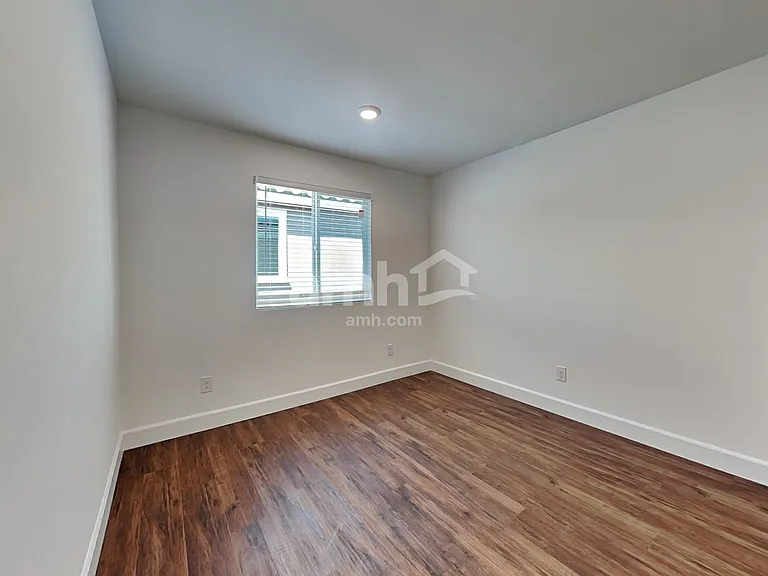 2726 Fierce Star Ave — Photo 20