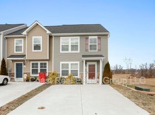 203 Ran Rue Dr, Martinsburg, WV 25403