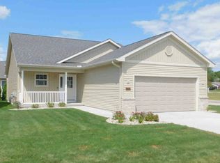 2617 Kitty Hawk Cir, Midland, MI 48642