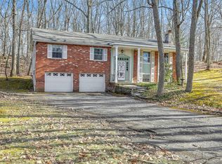 72 Darren Rd, Lagrangeville, NY 12540