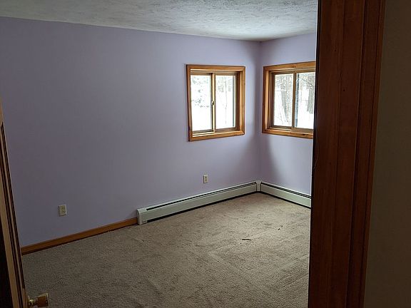 4th image of 204 Hoffman