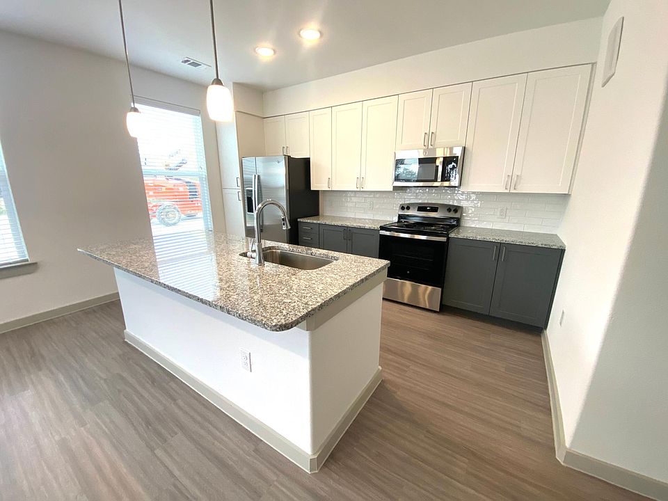 1st image of 250 University Blvd #1125