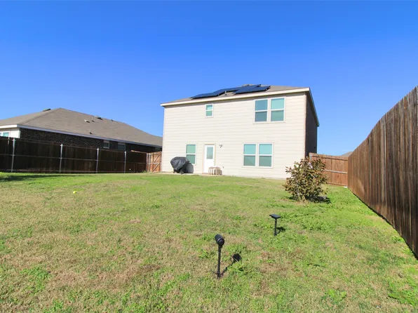 949 Shire Ave, Haslet, TX 76052