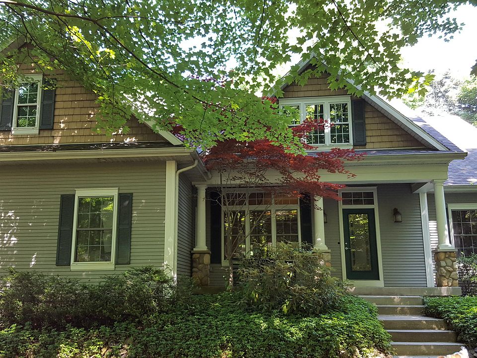 1st image of 2315 Forest Trail Cir