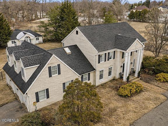 2nd image of 69 Five Points Road