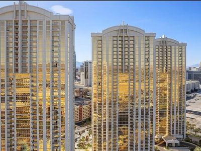 145 E Harmon Ave #2021, Las Vegas, NV, 89109