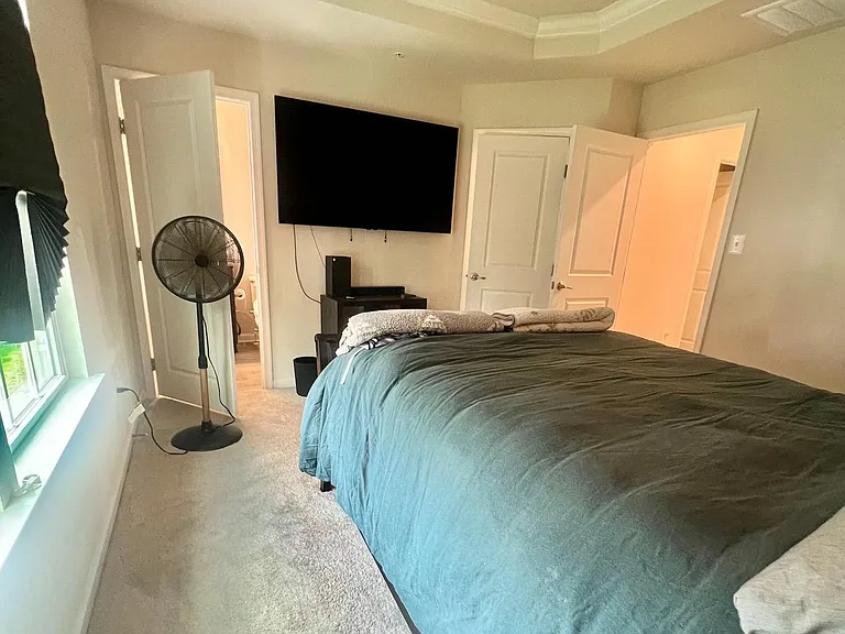 105 Caswell Dr — Photo 16