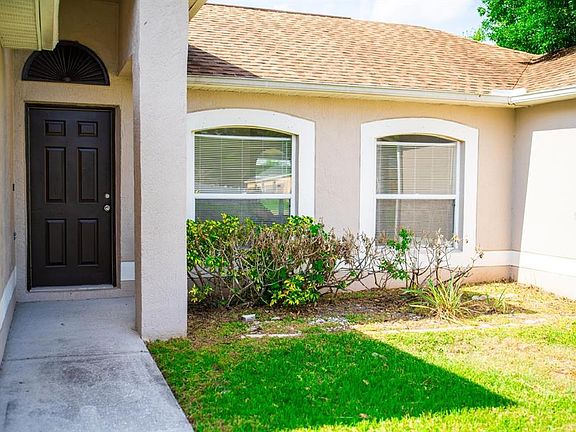 2nd image of 2470 Augusta Way