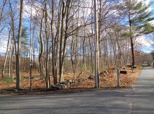 8 Auburn Rd, Millbury, MA 01527