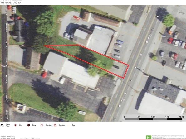 320 Main St, Benton, KY 42025