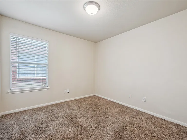 3813 Bandice Ln — Photo 14