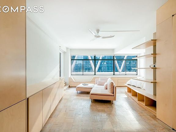 5th image of 310 W 56th St Ph C