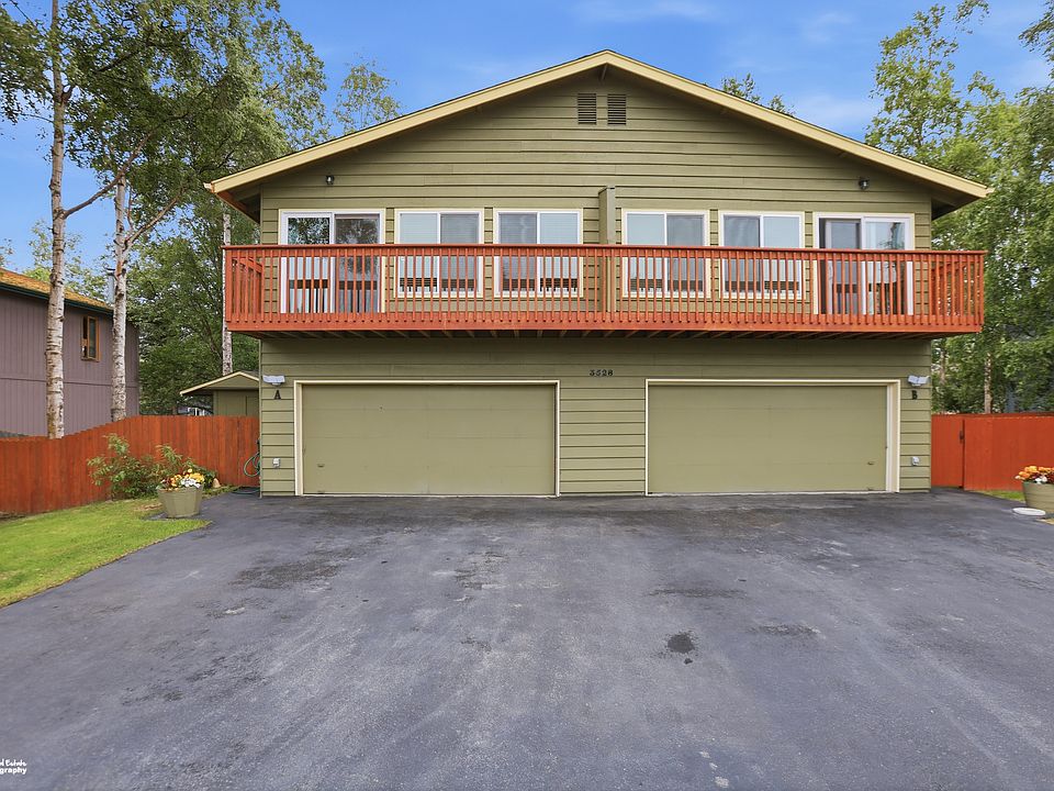 1st image of 3528 W 40th Ave #A