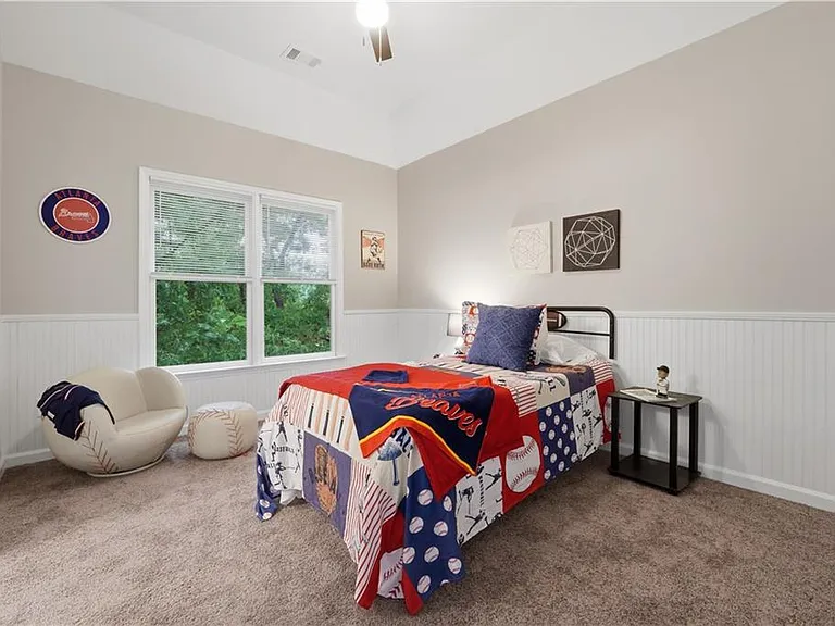 682 Montglade Ct — Photo 29