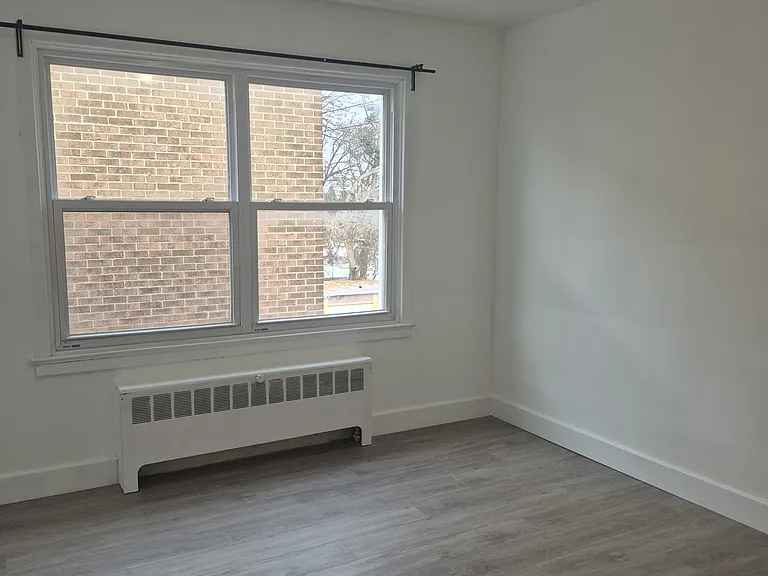 649 Rideau St #5 — Photo 9