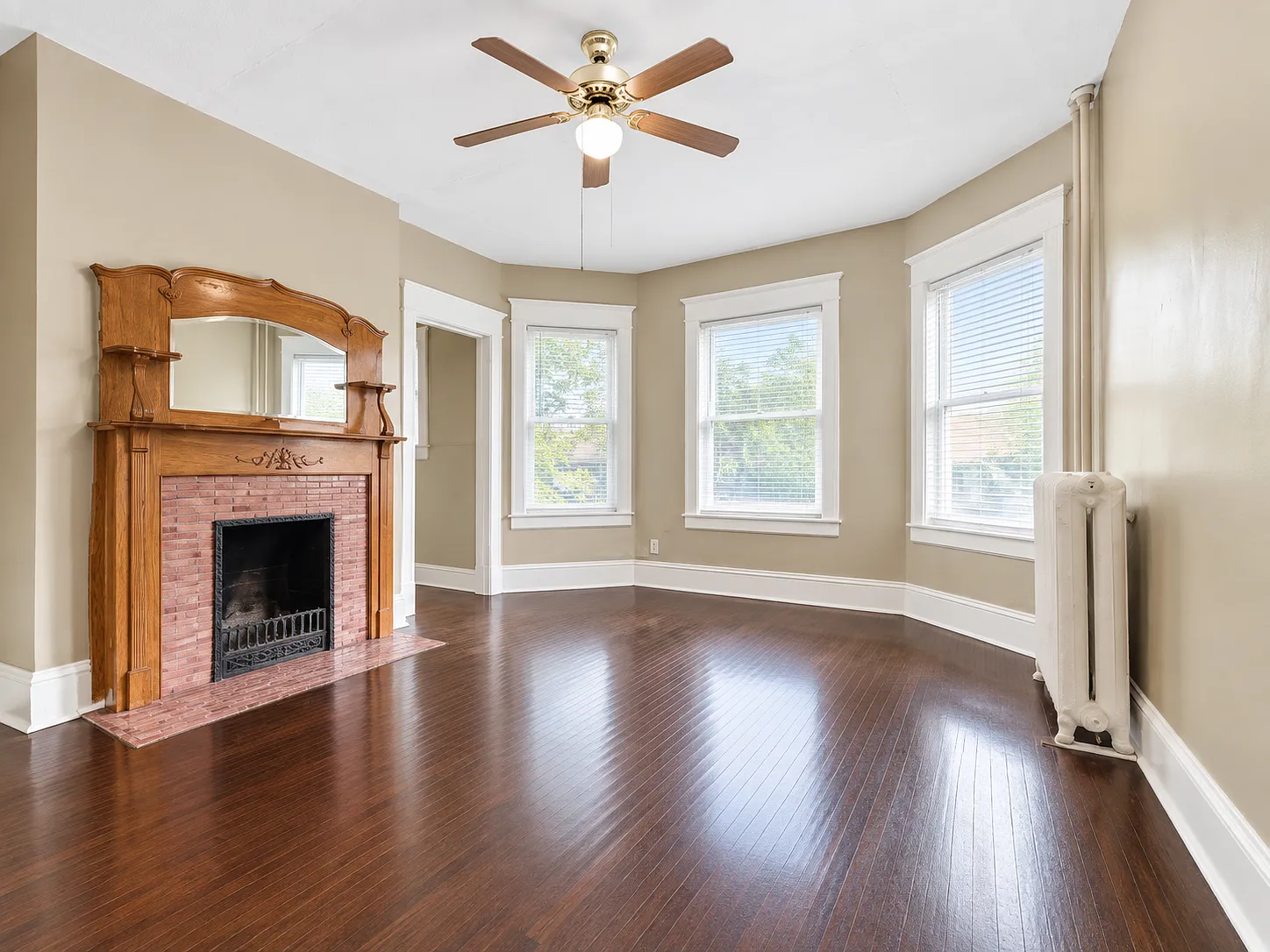 1 bed, $1,299 — Photo 3