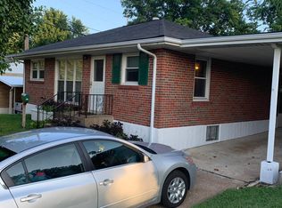 180 Saint Cornelius Ln, Florissant, MO 63031