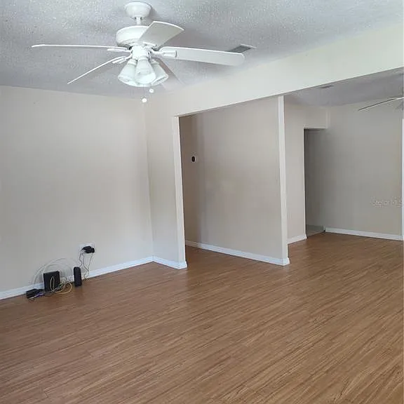 140 Bay Rd — Photo 16