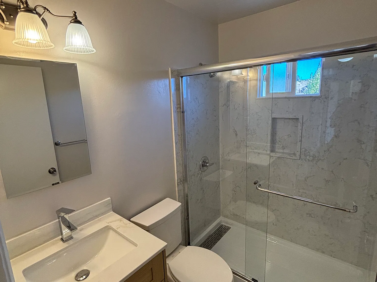 3 bed, 1462 sqft, $2,950 — Photo 3