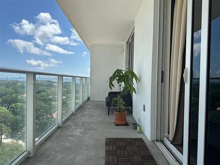 4250 Biscayne Blvd #1004 — Photo 4