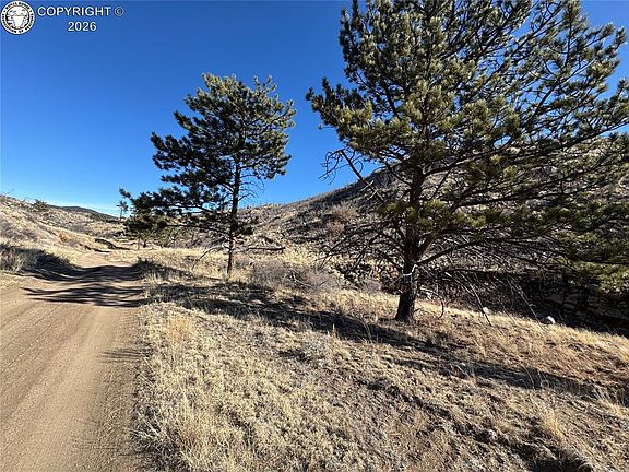 4th image of County Road 18x