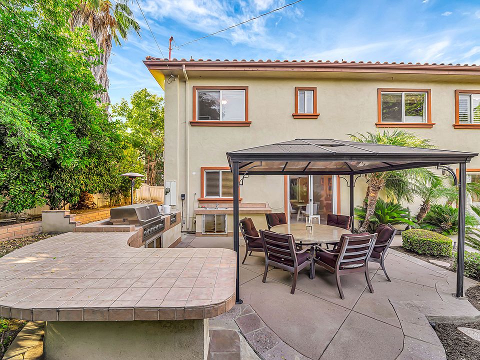 23556 Lull St, Canoga Park, CA 91304 | Zillow