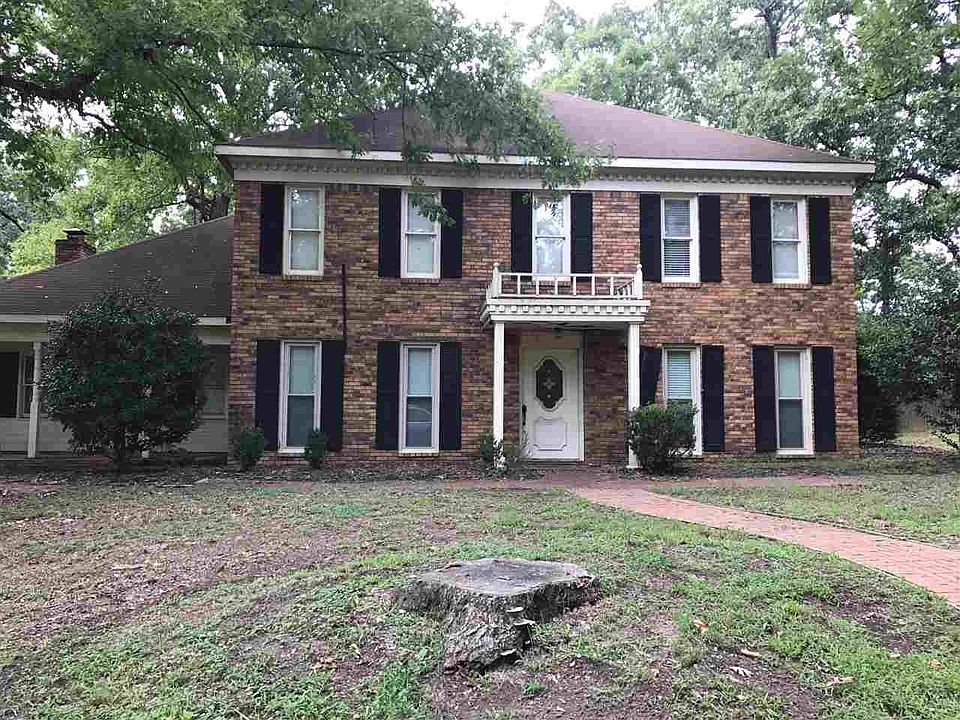 2nd image of 61 Valley Oak Loop