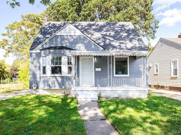 16011 Manning St, Detroit, MI 48205