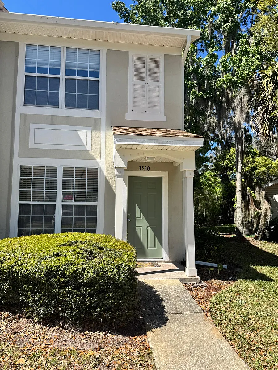 Building Photo - 3530 Lone Tree Ln