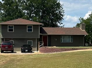 26 Dragonfly Ln, Austin, AR 72007